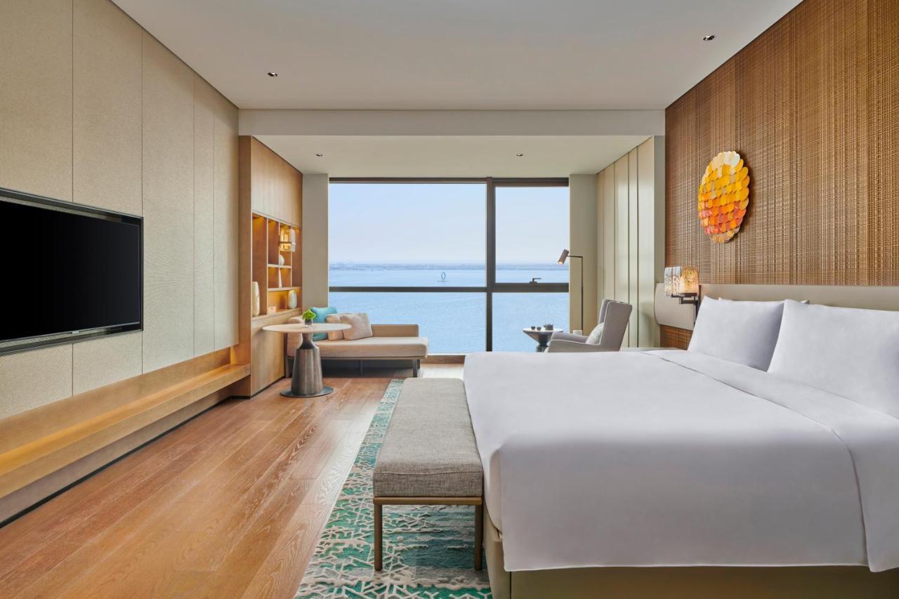 Artyzen Lingang Hotel 5*